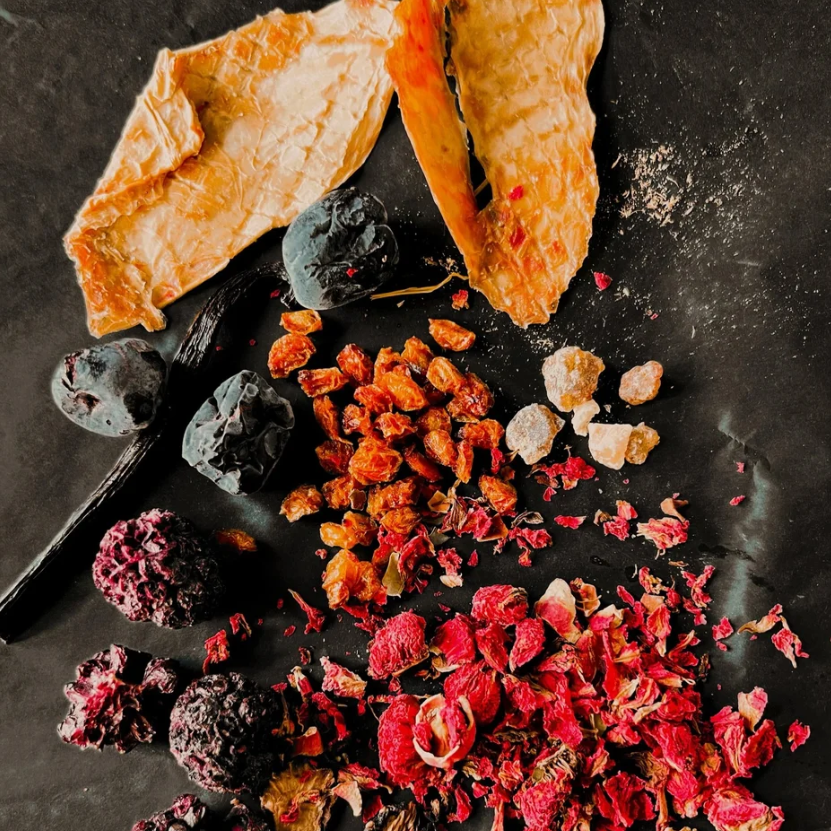 PRECIOUS FACE ELIXIR - Nutrient Charged Resurrecting Oil